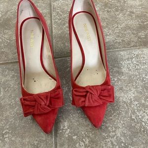 Nine West Bowed Leather Pumps